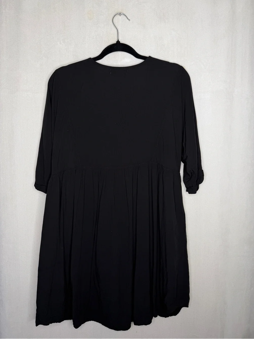 NATURAL LIFE / black Stella v-neck babydoll short sleeve boho dress / M